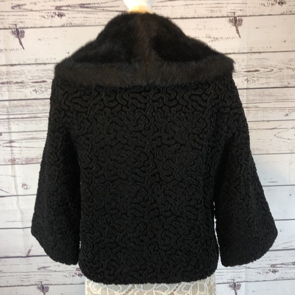 Vintage Persian coat in black with fur size medium - Picture 11 of 17